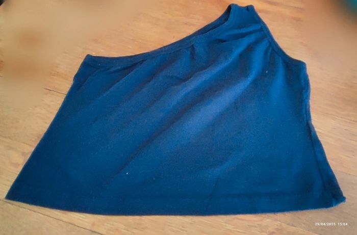 Débardeur 1 bretelle noir taille 42/44 - photo numéro 2
