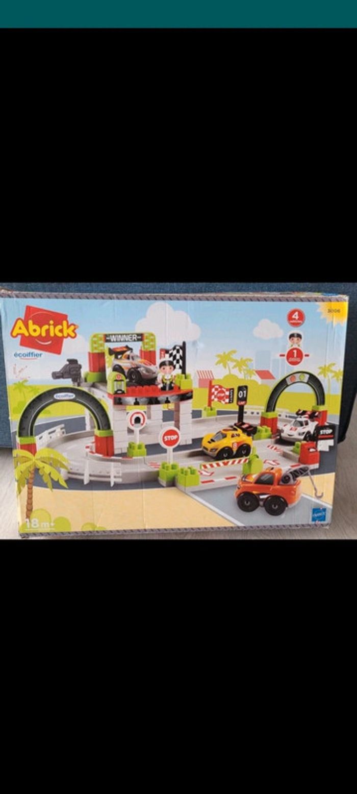 Circuit abrick 3006 ecoiffier neuf - photo numéro 3