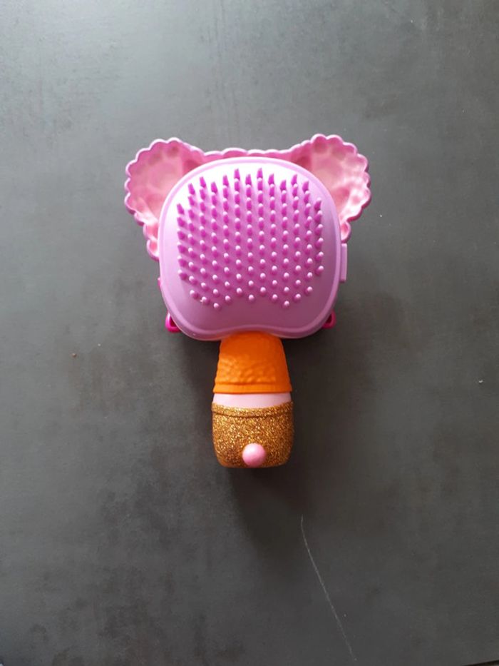 Brosse pour poupées avec range élastiques - photo numéro 2