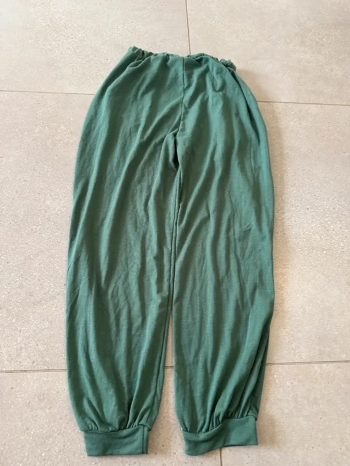 Jogging vert taille M, bon état - photo numéro 3