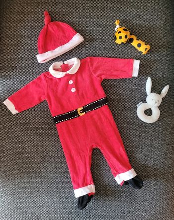 Pyjama et bonnet mixte Père Noël velours 3 mois