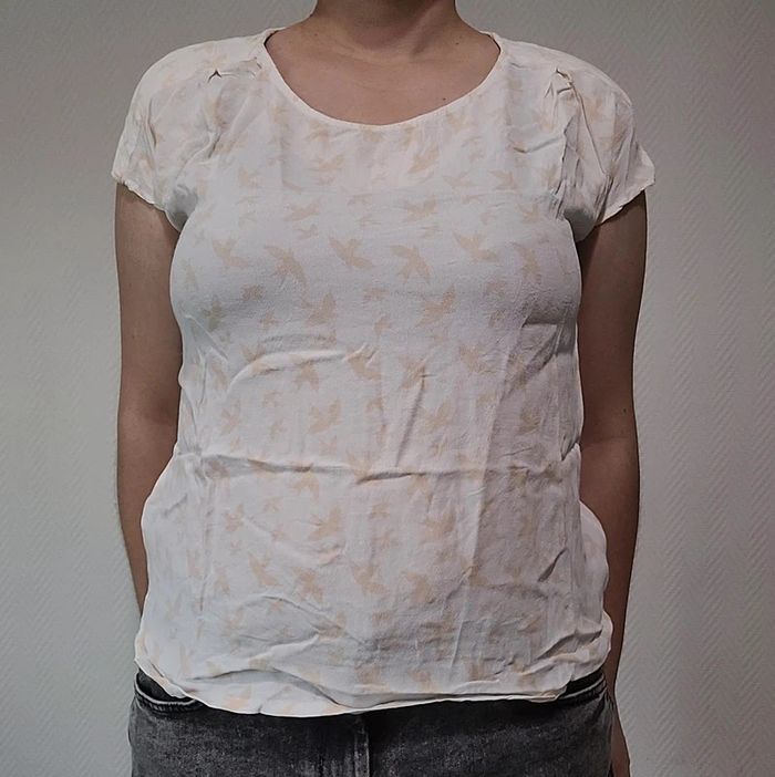 Haut avec manches courtes