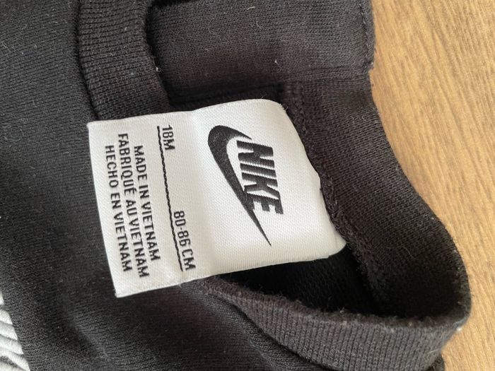 Combinaison Nike - photo numéro 2