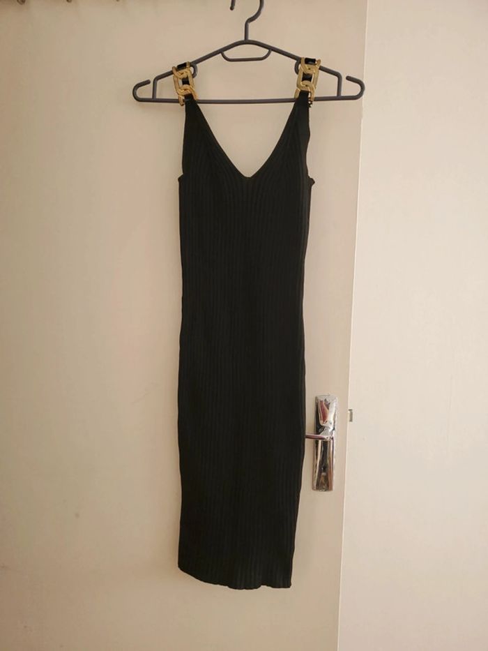 Robe noir à bretelles TS