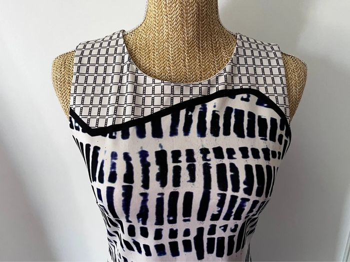 Robe Bilin taille S - photo numéro 2