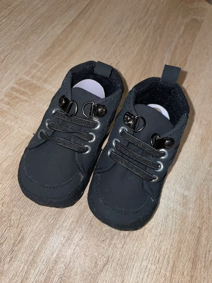 Chaussures bébé noires