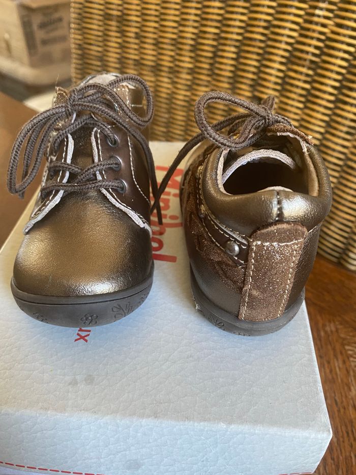 Chaussures bronzes - photo numéro 4