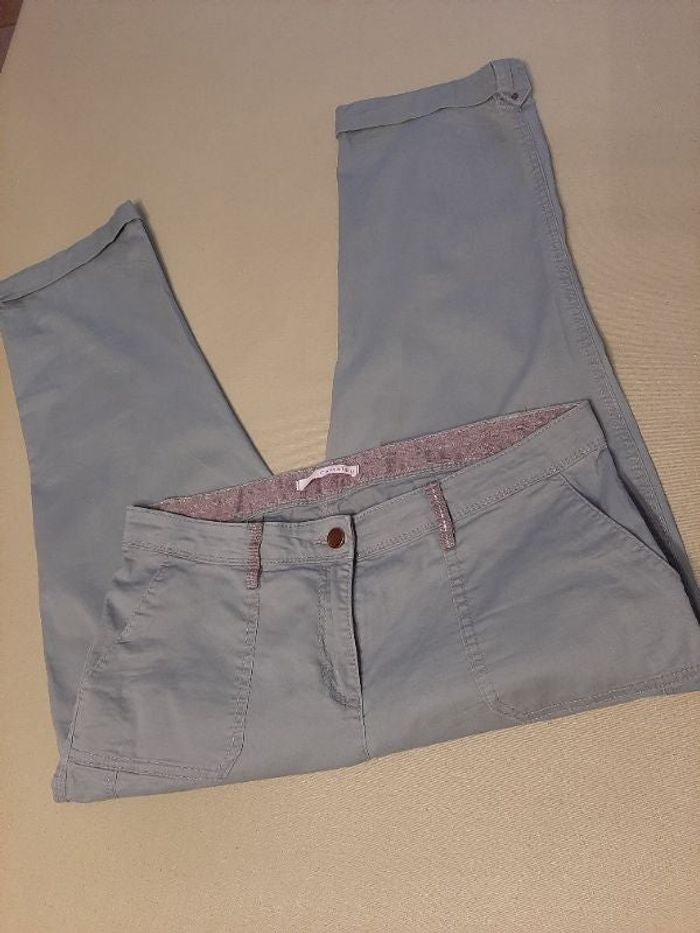 Pantacourt vert pâle Camaïeu 40