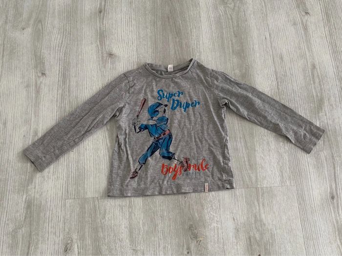 Tee shirt manche longues esprit 4/5 ans