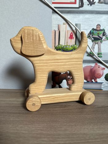 Déco chien en bois
