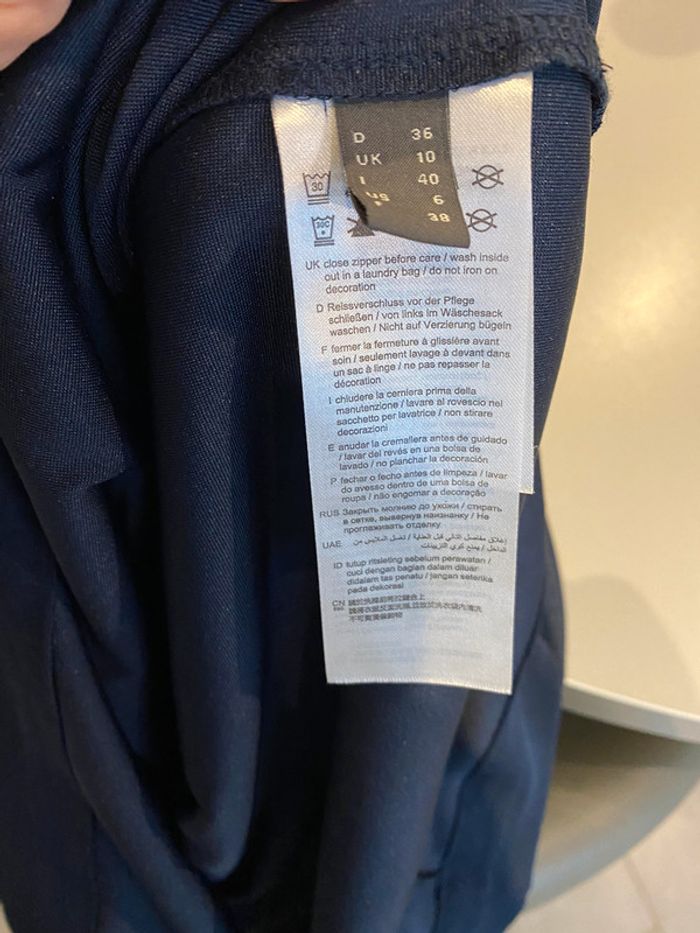 Robe esprit 38 marine portée une fois - photo numéro 5