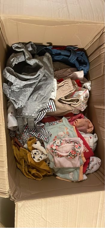 Bébé fille 0/1 mois 