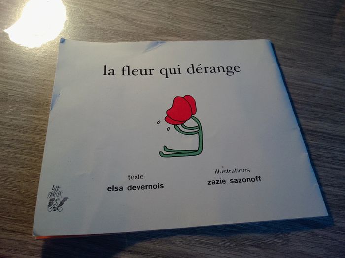 La fleur qui dérange - photo numéro 2