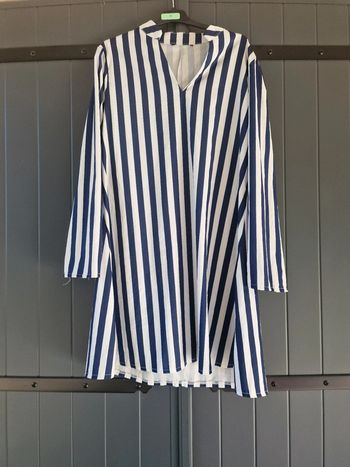 Robe droite rayures bleu marine blanc