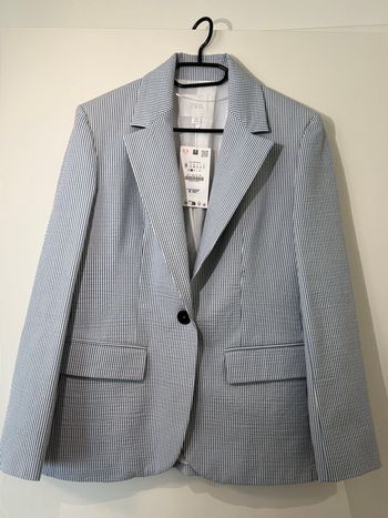 Blazer ZARA Neuf avec Étiquette – Rayures Bleues & Blanc – Taille S