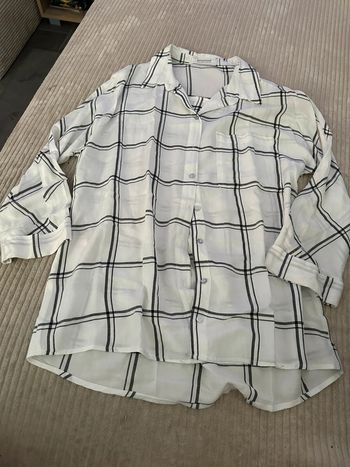 Chemise à carreaux