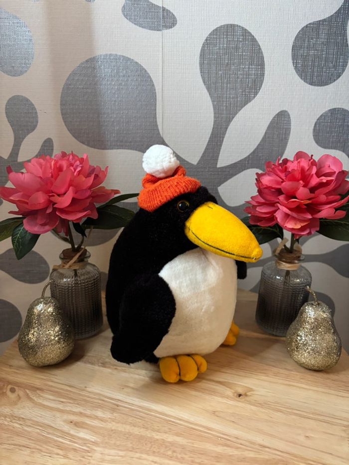 🌺Peluche pingouin noir et blanc avec bonnet🌺 - photo numéro 6