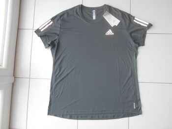 Tee-shirt (Adidas), taille: XL (correspond a du 42), neuf avec étiquette