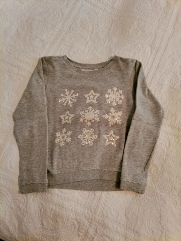 Sweat gris étoiles paillettes - H&M - 9 ans