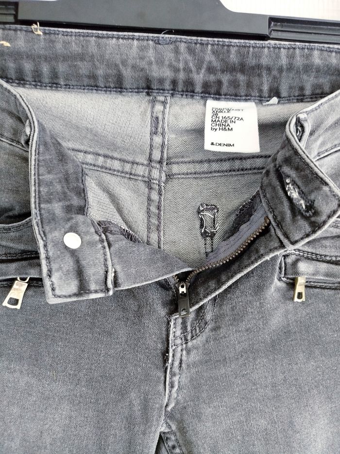 Jean H&M taille 38 ou - photo numéro 7