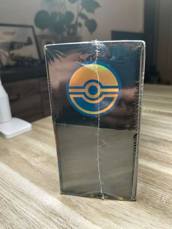 Coffret Dresseur D'Elite ETB Mega Lucario Pokémon Me01 - photo numéro 5