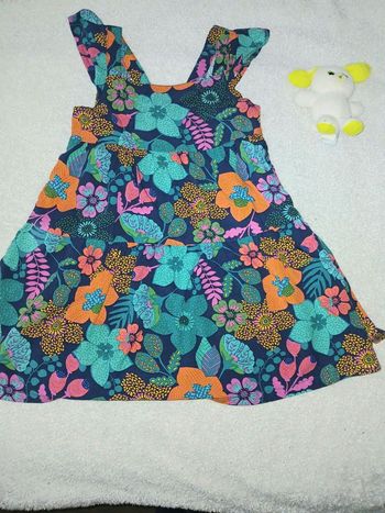 Robe colorée  4 ans  DPAM