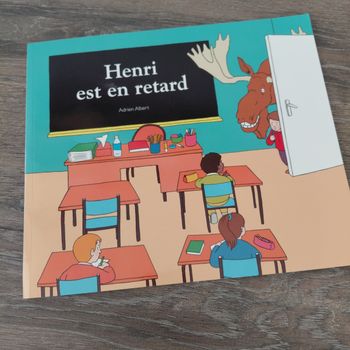 Ecole des Loisirs- Henri est en retard