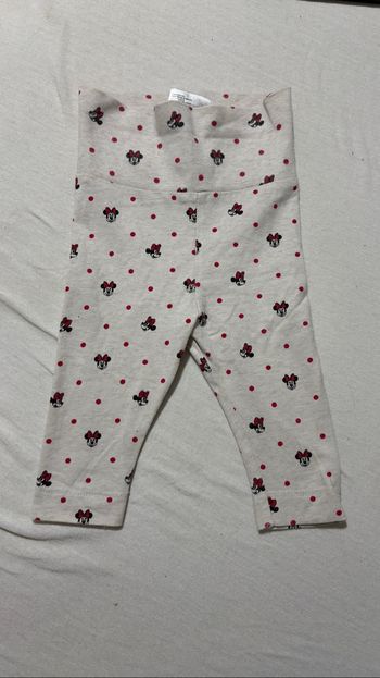 🐭 Legging Minnie beige avec motifs petits pois rouges et tête de Minnie – H&M – 62