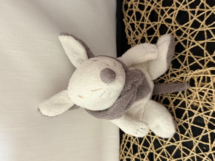 Peluche souris BERGERE DE FRANCE blanc gris assis