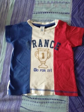 Tee-shirt mixte 80 cms BABY CLUB C&A.