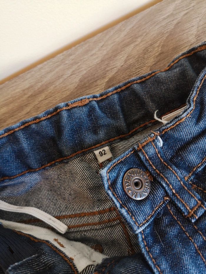 Jeans garçon en bleu brut 2 ans 92 cm - photo numéro 3