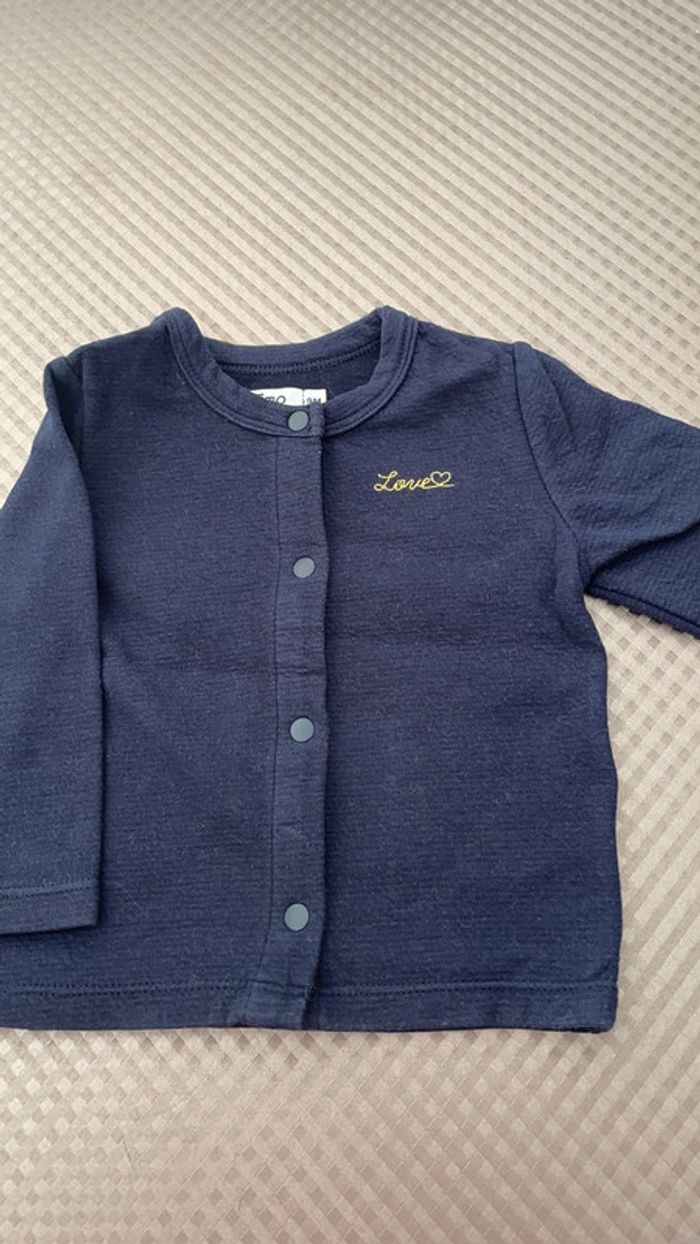Veste habillée mention Love 9 mois - photo numéro 2