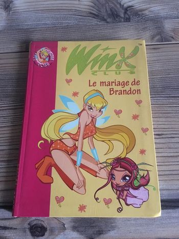 Livre bibliothèque rose Winx le mariage de Brandon