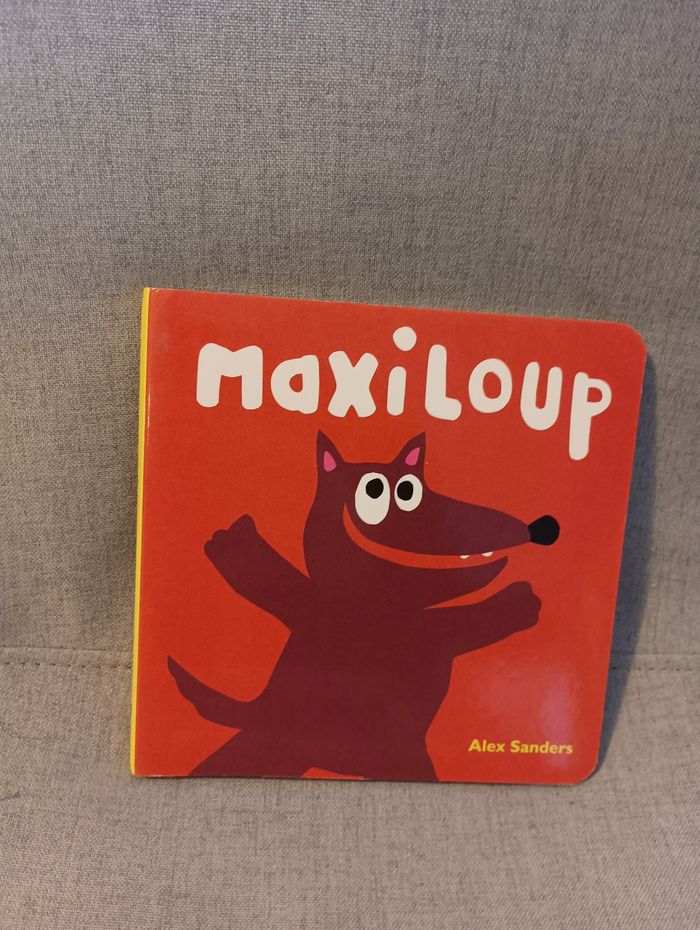 Livre école des loisirs maxiloup