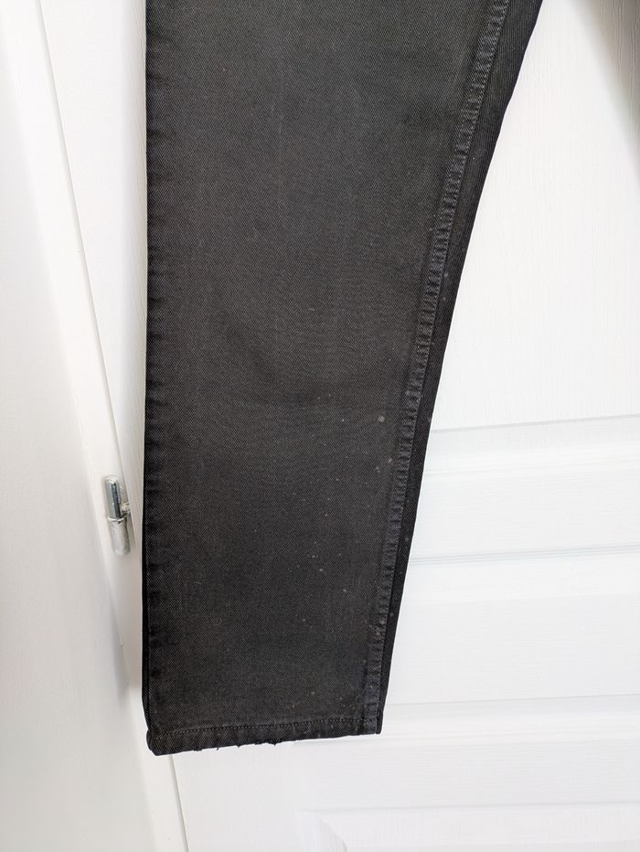 Jean droit noir - Valentino - taille 34 (FR 44) - photo numéro 2