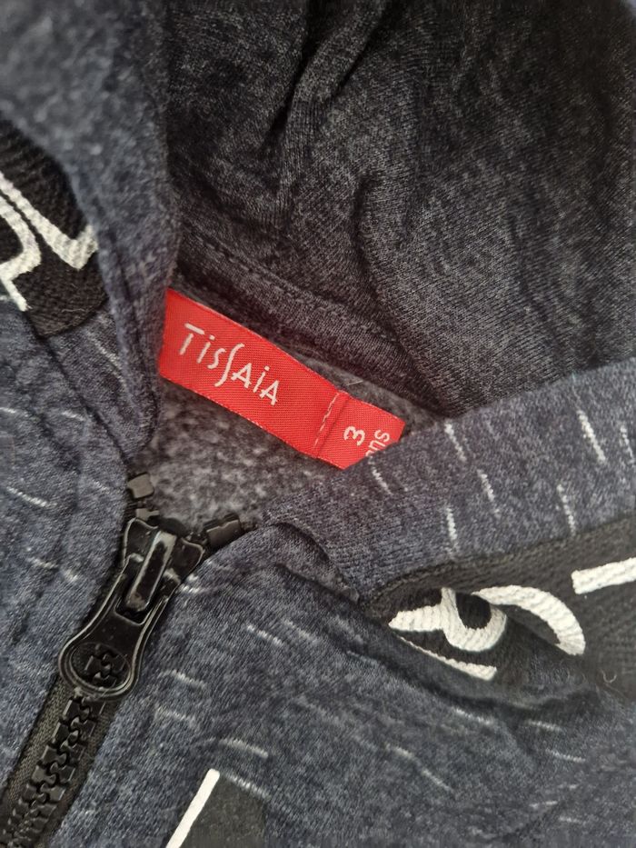 Veste - photo numéro 2