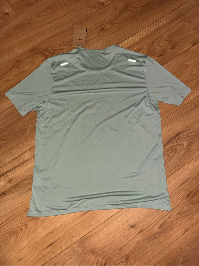T shirt Nike running - photo numéro 2