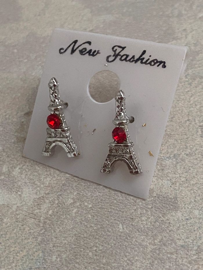 Boucles d’oreilles Tour Eiffel Paris - photo numéro 4