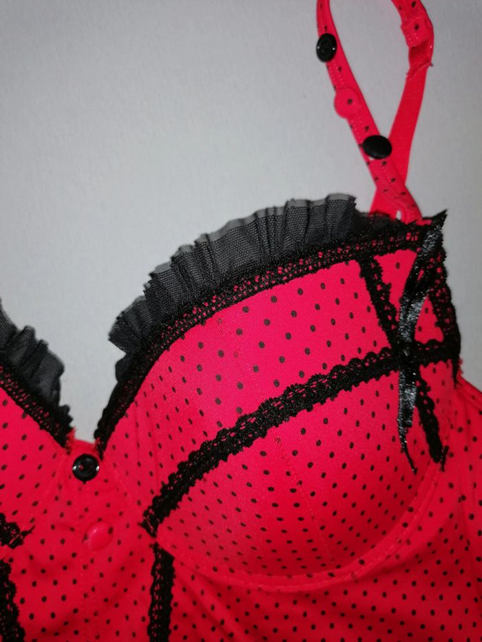 Bustier rouge a pois, vintage , Fr 85B-Eu 70B - photo numéro 2