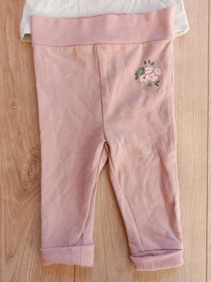 Ensemble leggings et t-shirt manches longues - photo numéro 2
