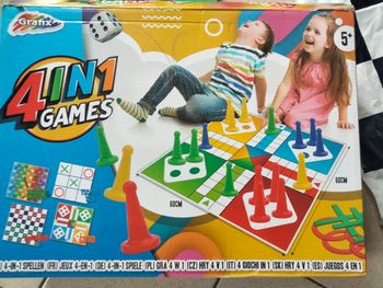 Jeu 4 en 1