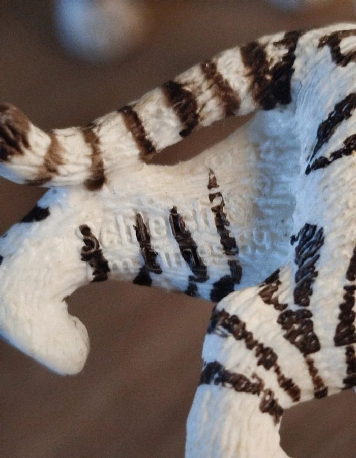 Schleich Tigre Tigron blanc du Bengale Figurine Animal de la savane - photo numéro 5