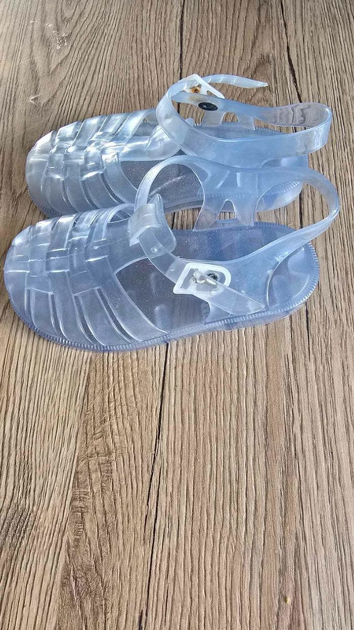 Sandales de plage garçon blanches - photo numéro 2