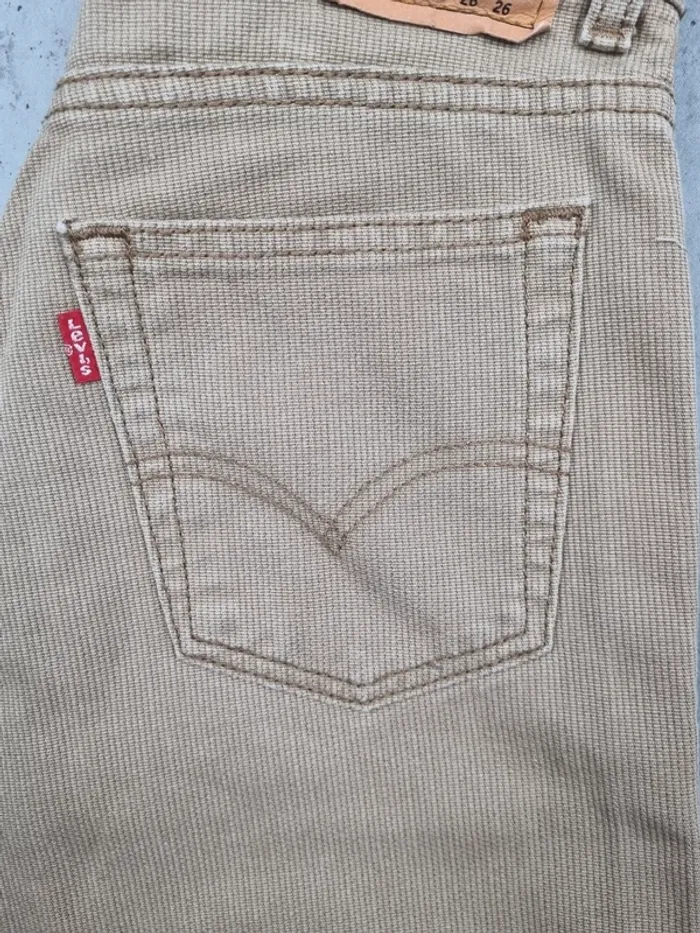 Jean Levi’s 513 Slim Straight en velours – Beige – Taille 34 Femme - photo numéro 11
