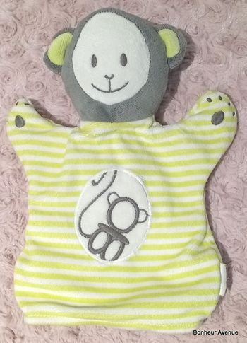 Doudou peluche singe marionnette à main de marque Obaïbi