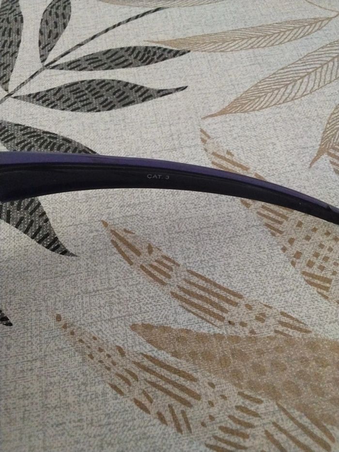Lunette de soleil Catégorie 3 Violette - photo numéro 4