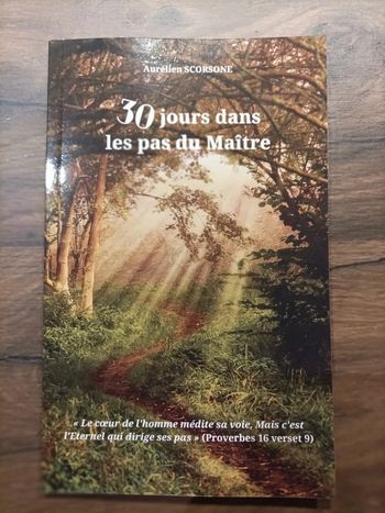 Livre Chrétien – 30 jours dans les pas du Maître