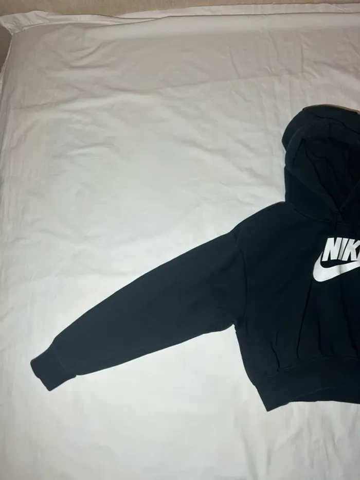 Pull à capuche Nike - photo numéro 4