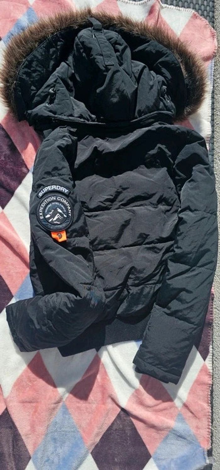 Doudoune Superdry noir taille 38