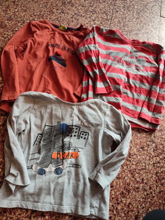 Lot pulls cotons 3 ans